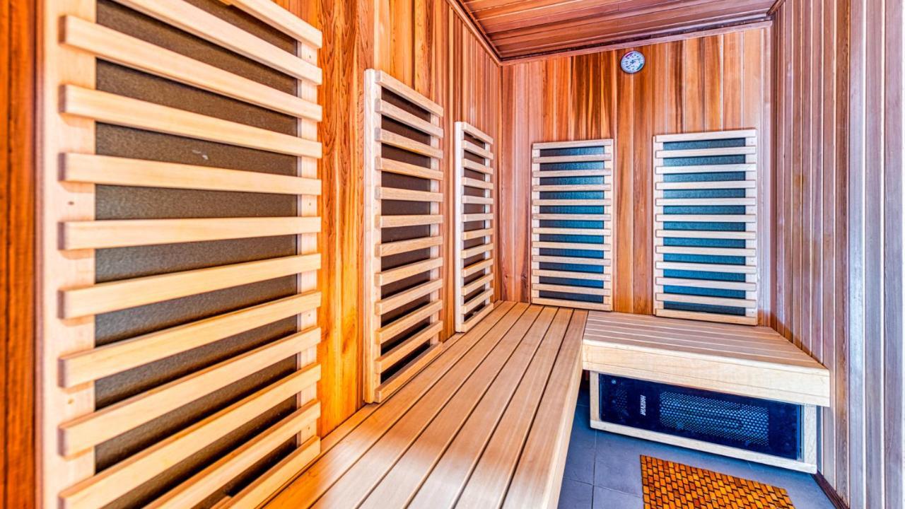 B15 Z Basenem, Sauna, Jacuzzi, Silownia-5d